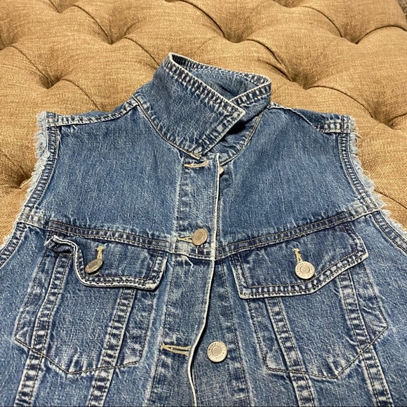 Denim vest - Picture 8 of 9